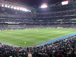 Recorte de prensa "El trivote Lass, Khedira y Xabi enfad&oacute; al Bernab&eacute;u"